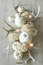 Wunderschone Und Einfache Herbstdeko Basteln Basteln Herbst Dekoration Weisse Kurbis Deko Herbst Dekoration