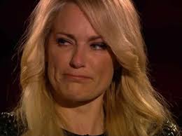 Idol"-Saron Abraham släpper en egen singel