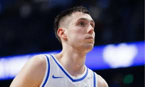 CJ Fredrick Says He May Have Played His Last Game at Kentucky, Could Forego  Final Season of Eligibility