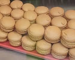 Macarons Caramel Beurre Sale Recette Macaron Caramel Macaron Caramel Beurre Sale Macaron