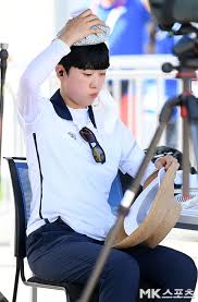 과거 sns에 남긴 댓글도 덩달아 화제가 되고 있다. X2dwxb0yqp Dam