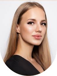 Julia Sylvester Lash & Brows Artist