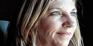 Crowe's ALS fight ends