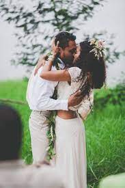 The wedding of anh and josh was effortlessly steeped in natural beauty, surrounded by janine carried a similar more elaborate tropical bouquet featuring a mix of traditional flowers like ranunculus and. Hawaiian Wedding With A Stunning Traditional Ceremony