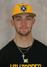 Dustin Horn's Instagram, Twitter & Facebook