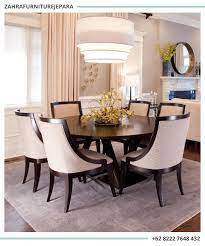 Dengan kita melihat berbagi macam bentuk dan desain dalam meja kita mengetahui banyak sekali desain yang ada dalam dunia furniture. Pin On Meja Makan Minimalis Klasik Mewah Modern