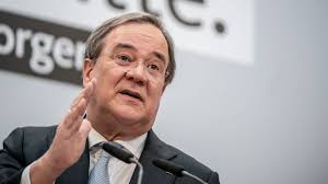 Wenn du dir die frage stellst, „wie erstellt man einen lebenslauf?. Katholisch Liberal Rheinisch Armin Laschet Im Portrait Br24