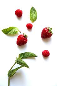 Fall Is Here And Even Though I Kept Going On And On About How I Love Summer Something Is Also Magical About The Beauty Fruit Strawberry Farm Fresh Strawberry