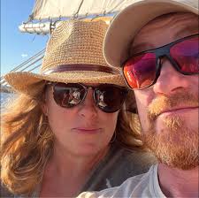 Meet Reggie Gibbs, our Owensboro Gaming Team Member Tuesday Superstar! 🌟  As our Game Performance Manager, Reggie's been crushing it since October  2024, bringing passion, energy, and a love for all things