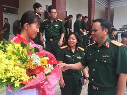 Quân ủy cương sơn (cpc).thiếu tá hồ quang (hồ chí minh) phục vụ trong quân đội nhân dân giải phóng trung quốc, tại quân khu quảng châu, vũ hán.một câu. Gáº·p Máº·t Ä'á»™ng Vien Ä'oan Thá»ƒ Thao Quan Sá»± Viá»‡t Nam Tham Dá»± Ä'áº¡i Há»™i Thá»ƒ