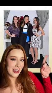 Amanda Castiglione's Instagram, Twitter & Facebook