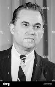 George wallace hi-res stock photography and images