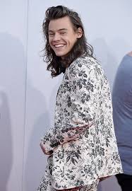 Harry styles loves hair scarves. Harry Styles Finally Shows Off His New Short Hair Hello