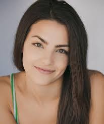 Kayla Compton's Instagram, Twitter & Facebook