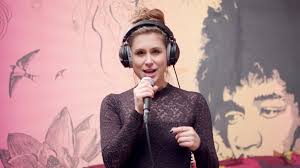 Beherrschen sie die grundlagen des gesangs. Video Workshop Zuhause Singen Lernen Teil 1 Amazona De