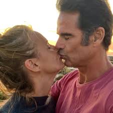 O nosso grande pedro lima, com uma depressão profunda, teve oportunidade de desabafar com a sua mulher. Mulher De Pedro Lima Reage A Sua Morte E Nega Dificuldade Financeira Ou Crise Familiar Movenoticias