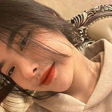 Lilly Bui (bonquyen12222)