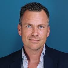 Aaron Schroeter's Instagram, Twitter & Facebook