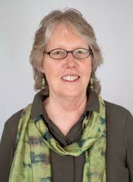 Esther Barnhart's Instagram, Twitter & Facebook