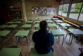 En esta vuelta a clases: Clases Presenciales Online O Mixtas La Vuelta A Clase Depende De Cada Comunidad Y De La Evolucion De La Covid Publico