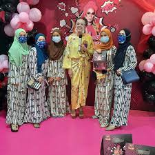 Facebook gives people the power to share and makes the. Anak Didie Alias Positif Covid 19 Berjangkit Dengan Bekas Suami Pelakon Ridzuan Hashim Hiburan Mstar