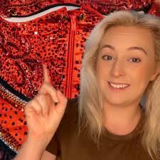 Adelaide burlesque performer finds missing bra so she can take it off again 