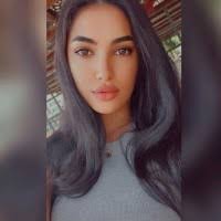 40+ "Sarah Dial" profiles