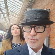 Smell like cabbage in Fullerton and Parkville?