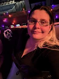 Chat is this true? Generate an image of what you think a stereotypical  Warhammer 40k fan would look like Image created 福 WARHAMMER 40,000 40, 000  るイチ