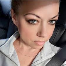 Jeannie Stroup's Instagram, Twitter & Facebook