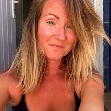 For all you still photographers out there have you ever been frustrated  with reels being the priority in the recent algorithms over photographs? If  you've recently felt your image post has been