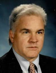 Robert Doolittle's Instagram, Twitter & Facebook