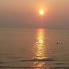 On the beach, there are many food stalls, street markets and restaurants to fill your tummy full. 1