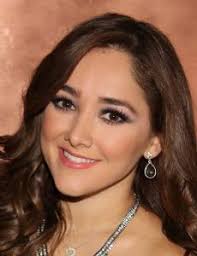 Una familia con suerte cast