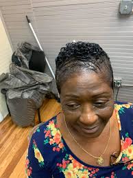 Maxine's Barber & Style Shop