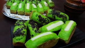 Teksturnya pas, lembut dan pastinya enak. Resep Kue Pukis Pandan Keju Irit Telur Jualan Abang Abang Youtube