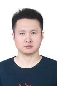 只帅-私密秀场直播