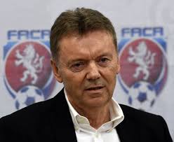 Karvinský deník: Okresní funkcionáři: Roman Berbr? Měl to ošéfované