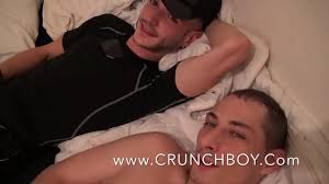 dosé par un mec tbm pour son casting porno Crunchboy - XNXX.COM