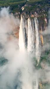 Top 10 Most Incredible Waterfalls In The World Pinspopulars Waterfall Angel Falls Venezuela Beautiful Waterfalls