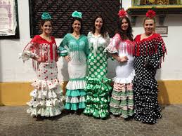 Traje flamenca #flamenca #feria #sevilla #feriaabril #feriasevilla #trajegitana #trajeflamenca #yolandamodaflamenca #amazona #caballo. Alquiler De Trajes De Flamenca Feria De Abril De Sevilla Alquiler De Trajes De Flamenca Feria De Abril Sevilla 2017