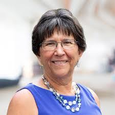 Diane Yohn's Instagram, Twitter & Facebook