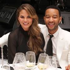 Chrissy Teigen Is Pregnant With Her Third Child With John Legend In 2020 Chrissy Teigen John Legend John Legend Celebrities