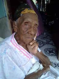 Eunice the eldes woman in Corn Island