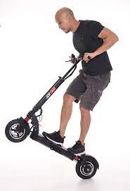 We are dedicated to bring you the best value for money electric scooters in singapore.you don't have to compromise on quality to get a great deal. Wheelie Home On Zero 10 Best Electric Scooter Scooter Shop E Scooter