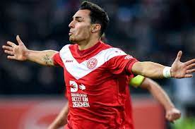Kaan ayhan 1994 yılında almanya gelsenkirchen şehrinde dünyaya gelmiştir. Kaan Ayhan Sassuolo Da Ntvspor Net