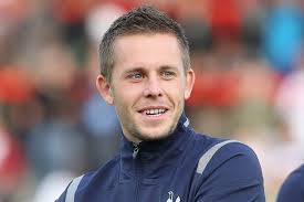 Just as he did in the cup tie, he had already scored from the penalty spot here, bringing everton level in the process, before netting a sumptuous second after the. Tottenham News Highlights As Gylfi Sigurdsson Scores In Spurs Debut Bleacher Report Latest News Videos And Highlights