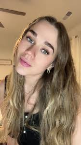 Kendra Patton's Instagram, Twitter & Facebook