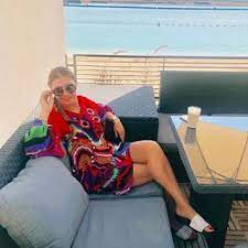 134,792 likes · 28 talking about this. Anamaria Prodan Reghecampf Anamariaprodanreghecampf Instagram Photos And Videos