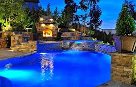 Today We Are Here With Some Beautiful Swimming Pool Lighting Ideas With Images For Your Inspiration F Backyard Pool Designs Backyard Pool Swimming Pool Designs